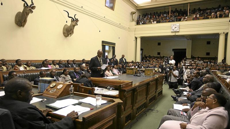 Parliament sitting ahead of SONA